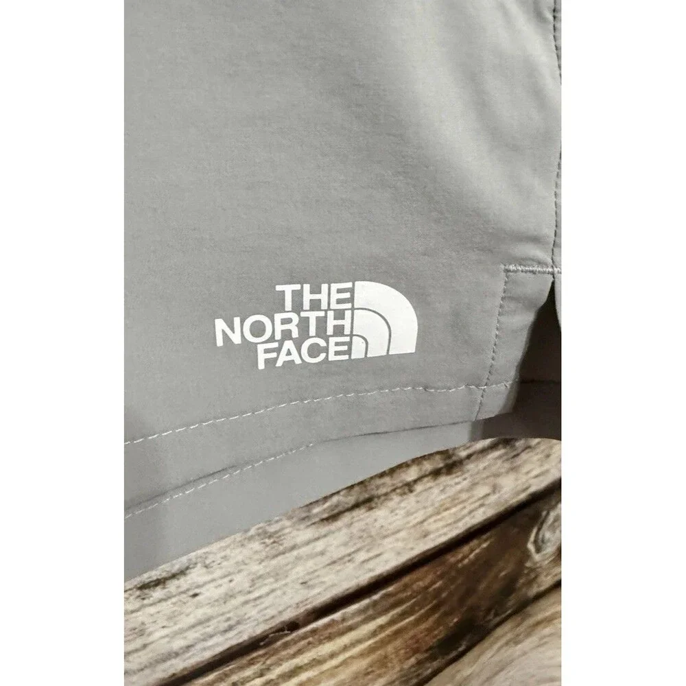The North Face Shorts Men's Small Gray Wander 7